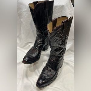 M.L. Leddy Cowboy Boots in Cognac color 9 1/2 Narrow